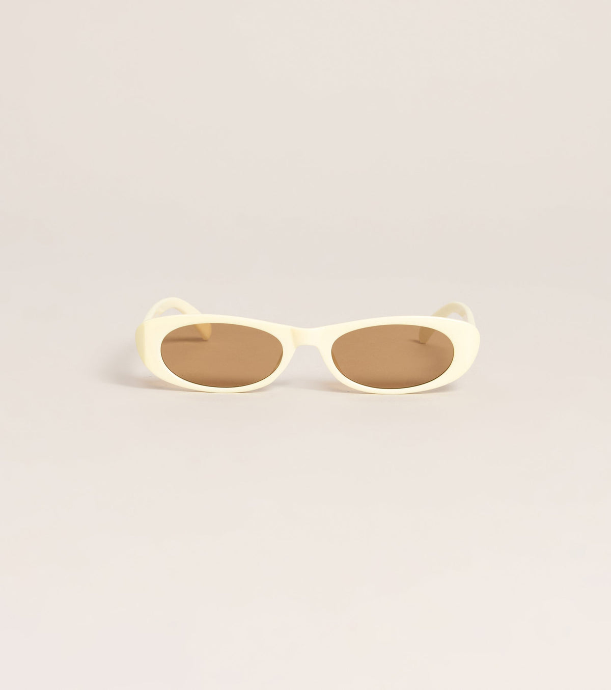 Sleek Retro Vibe Oval Sunglasses