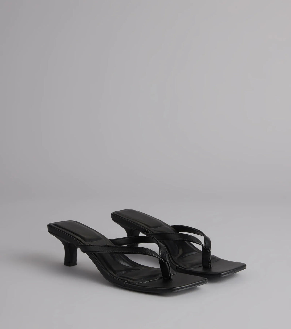 Feeling Chic Thong Square Toe Heels